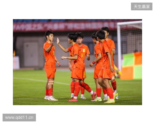 半场-U16中国男足1-1塔吉克斯坦男足U16 袁博涵造点并操刀命中