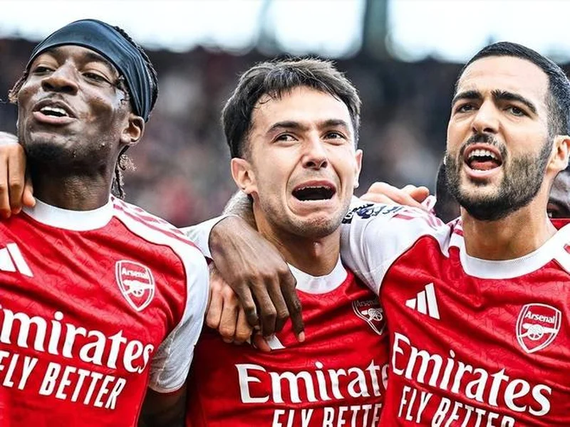 早报:领跑继续!阿森纳3-2逆转樱桃;巴萨2-0西班牙人